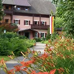 Διαμέρισμα Georgihof Im Park *