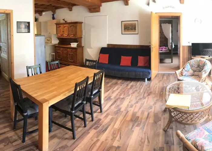 דירה Georgihof Im Park אונטרבורג אם קלופינר סי